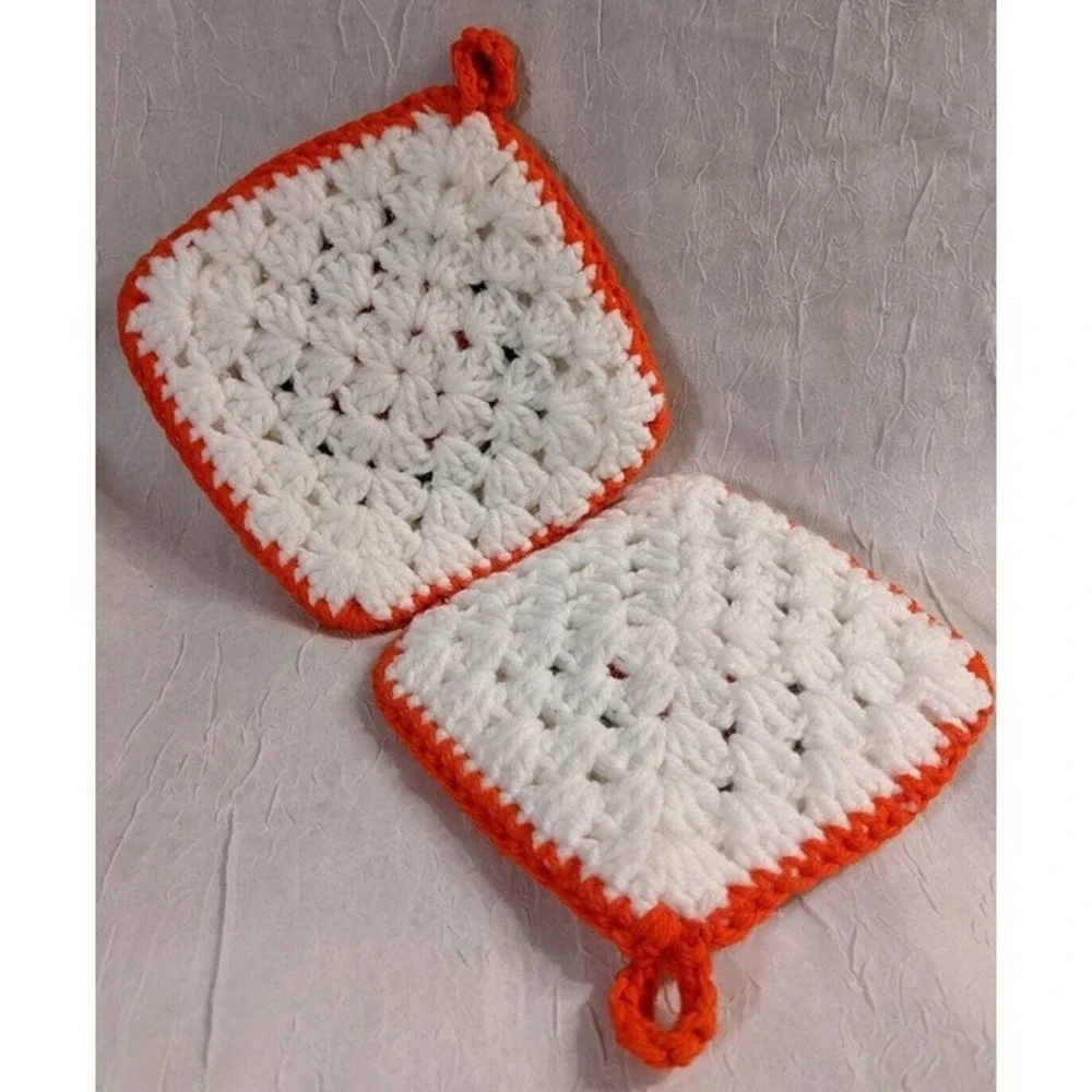 Crocheted Pot Holders Roses Flowers Boho Handmade Orange Decorative MCM Vtg Home